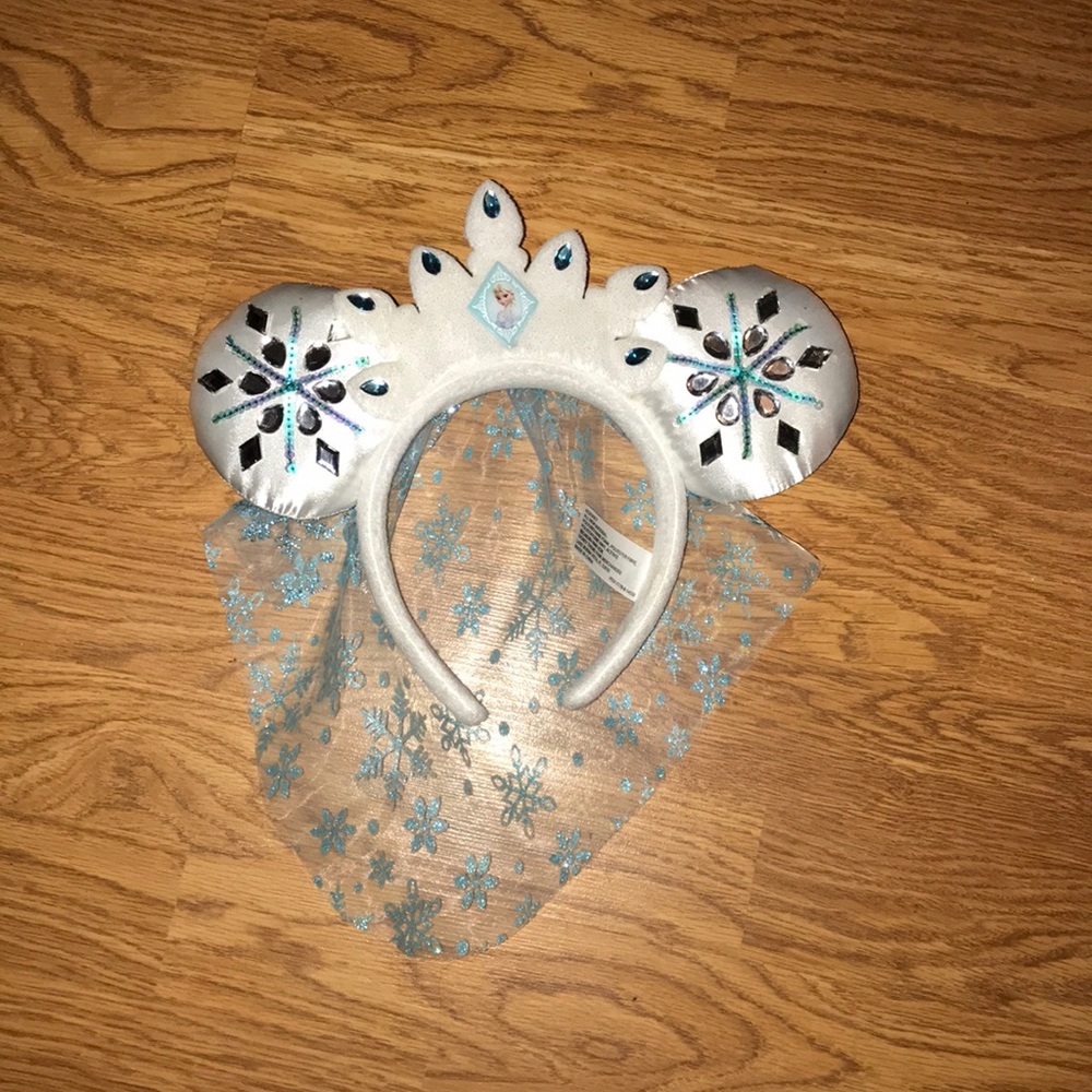 Elsa Disney ear’s